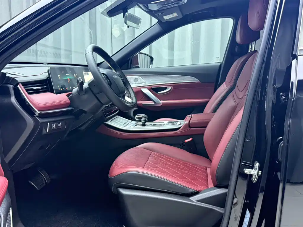 Jetour X70 PLUS 2023 — фото 17