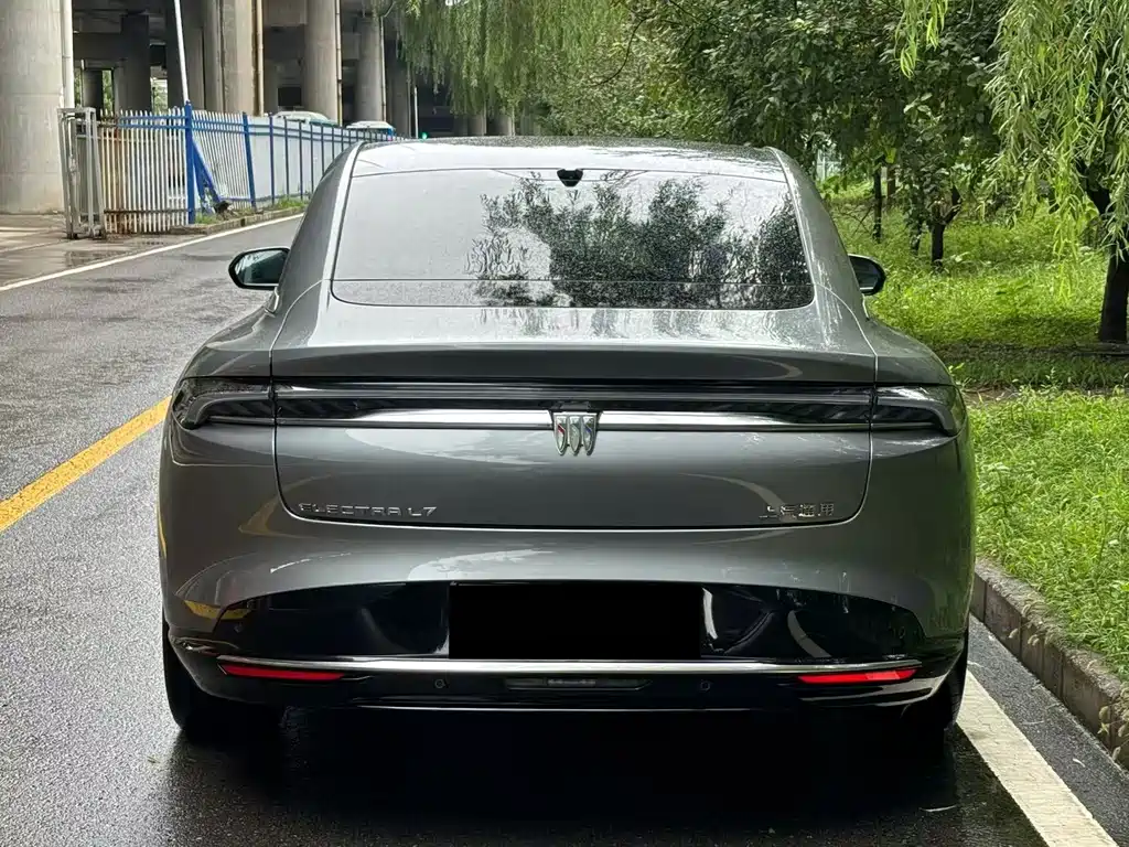 Buick Zhijing L7 2025 — фото 5