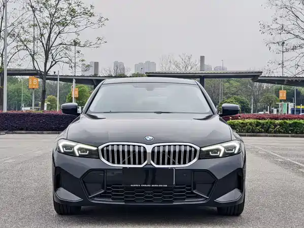 BMW 3 Series 2024