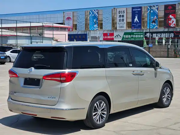 Buick GL8 2018