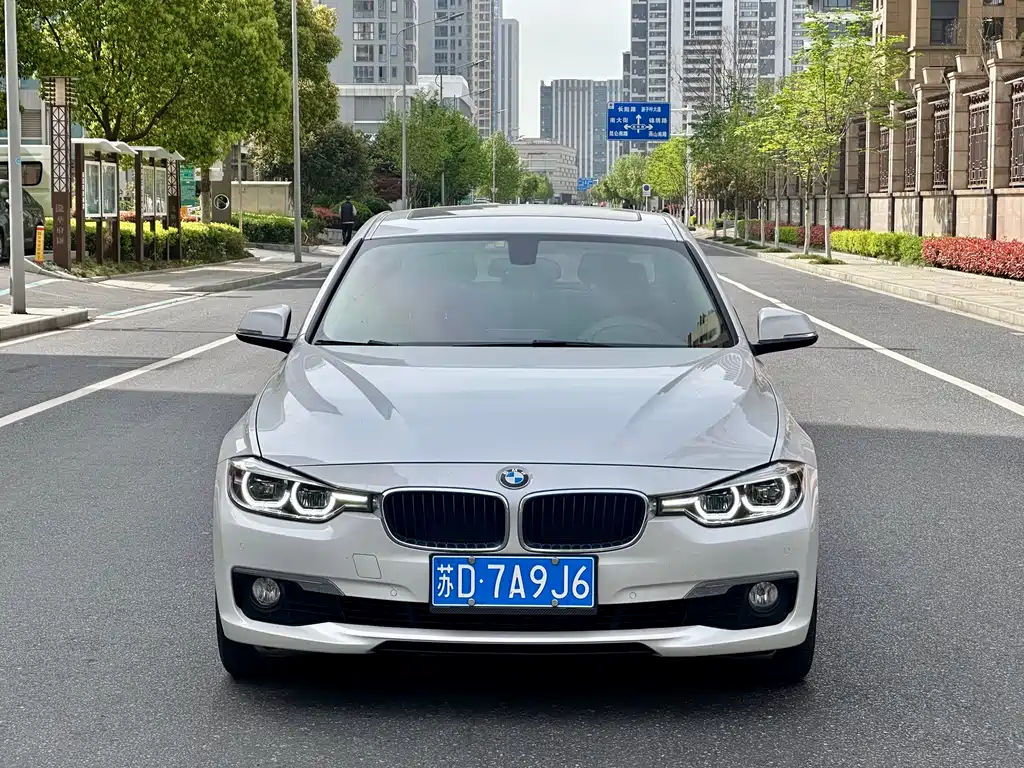 BMW 3 Series 2017 — фото 4