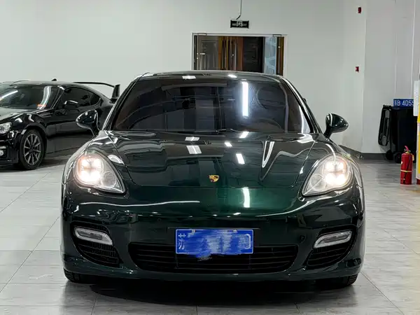 Porsche Panamera 2010