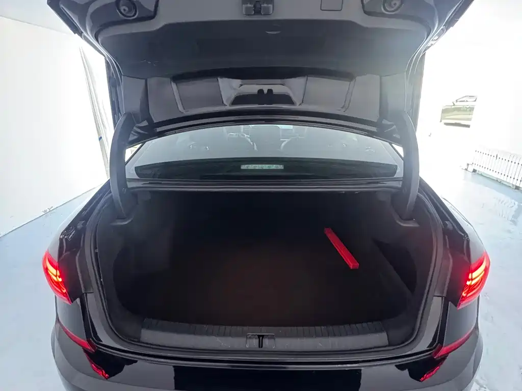 Volkswagen Passat 2023