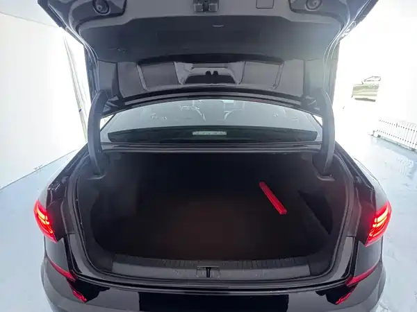 Volkswagen Passat 2023