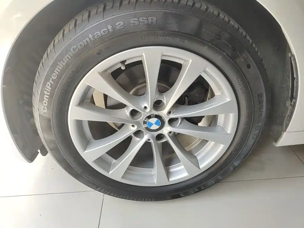 BMW 3 Series GT 2015 — фото 23