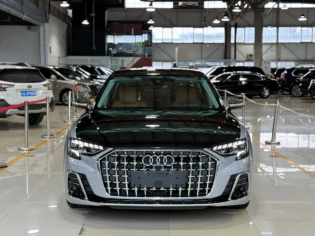 Audi A8 2024