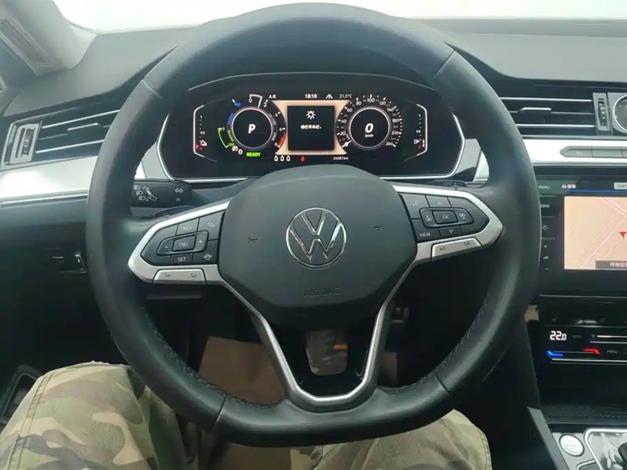 Volkswagen Magotan GTE PHEV 2023 — фото 15