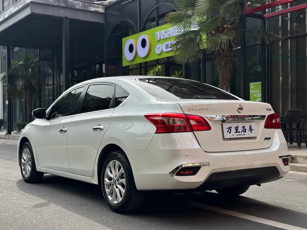 Nissan Sylphy 2018 — фото 15