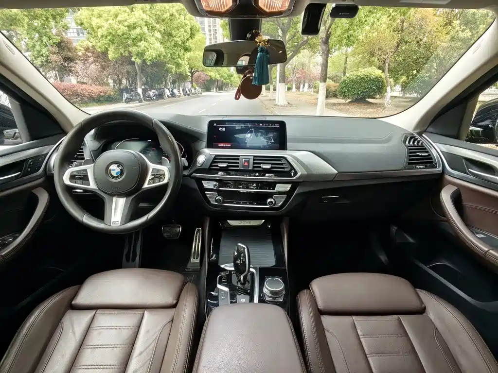 BMW X4 2020 — фото 10