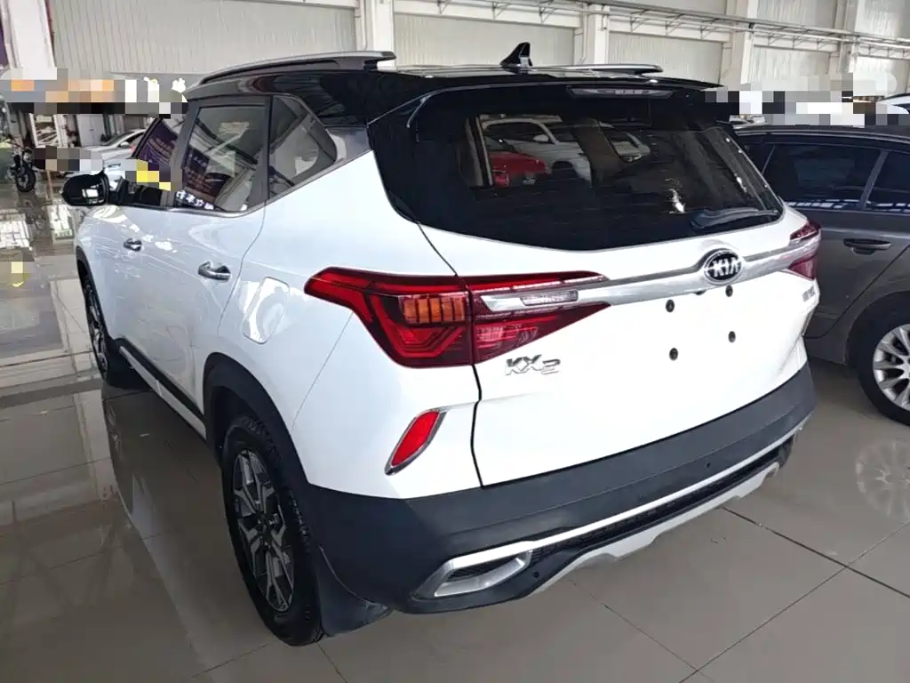 Kia KX3 2021 — фото 5