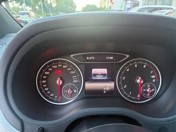 Mercedes-Benz B-Class 2016