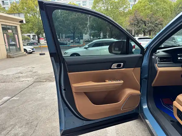 Li Auto ONE 2021