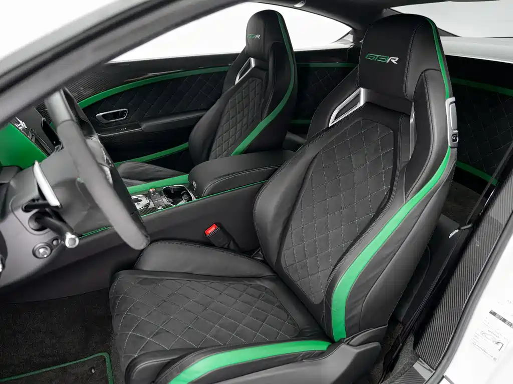 Bentley Continental 2019 — фото 16