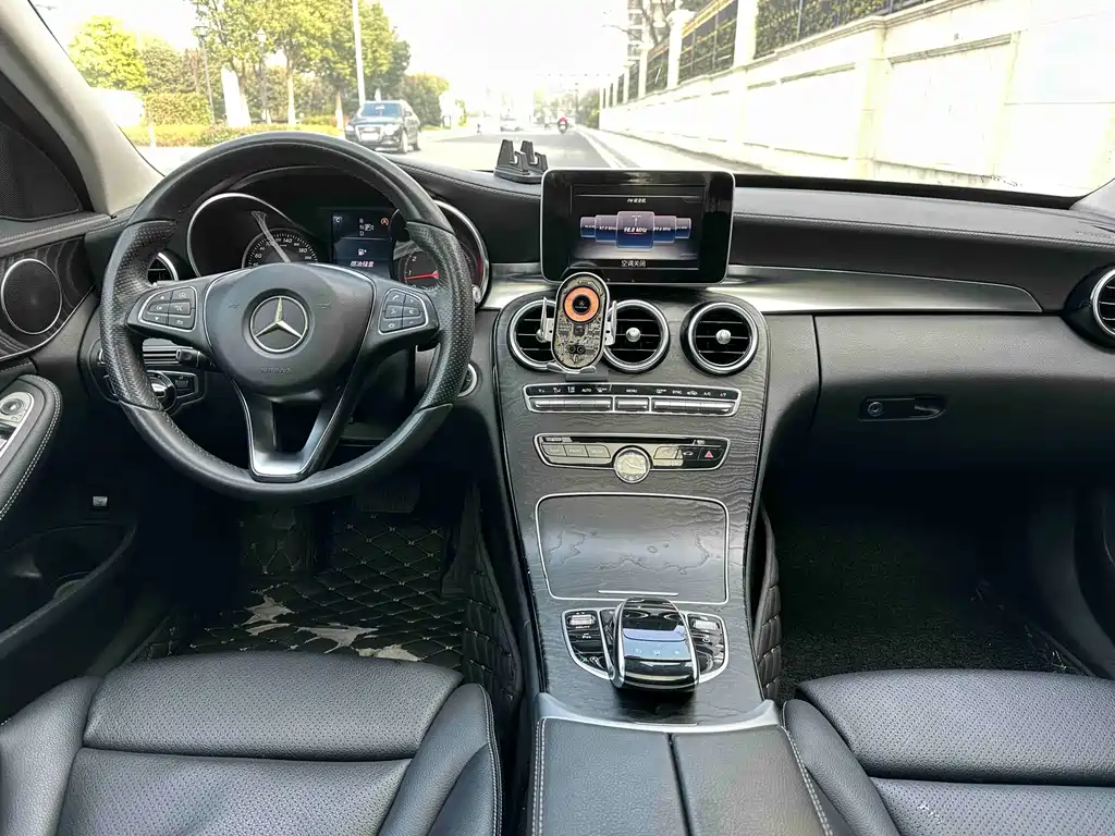 Mercedes-Benz C-Class 2015 — фото 11