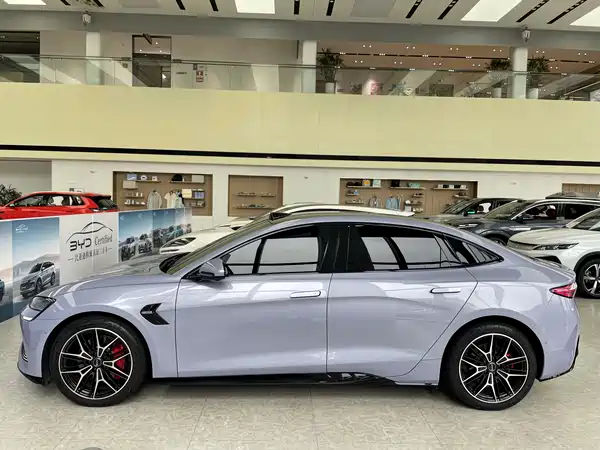 BYD Seal 2024