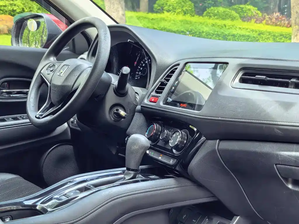 Honda Vezel 2015 — фото 12