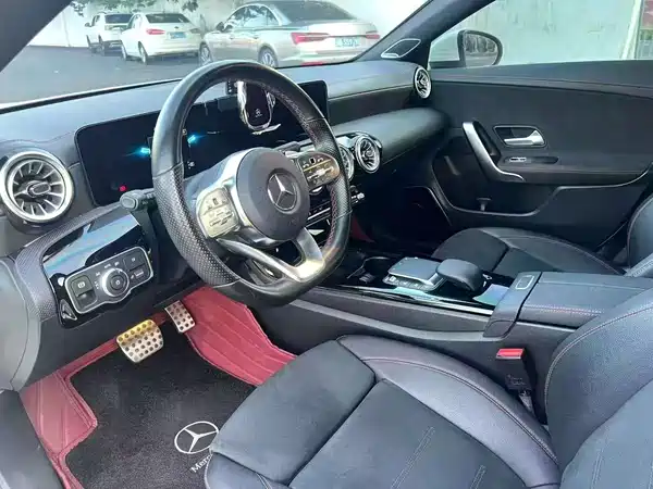 Mercedes-Benz CLA 2021