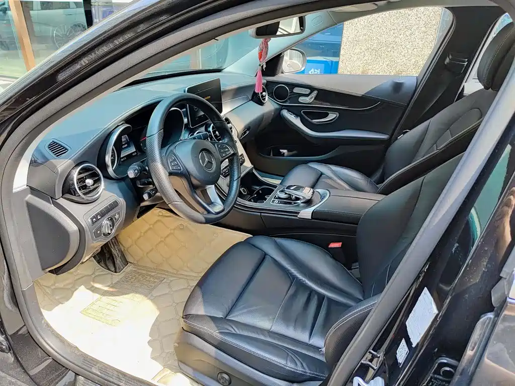Mercedes-Benz C-Class 2015 — фото 7