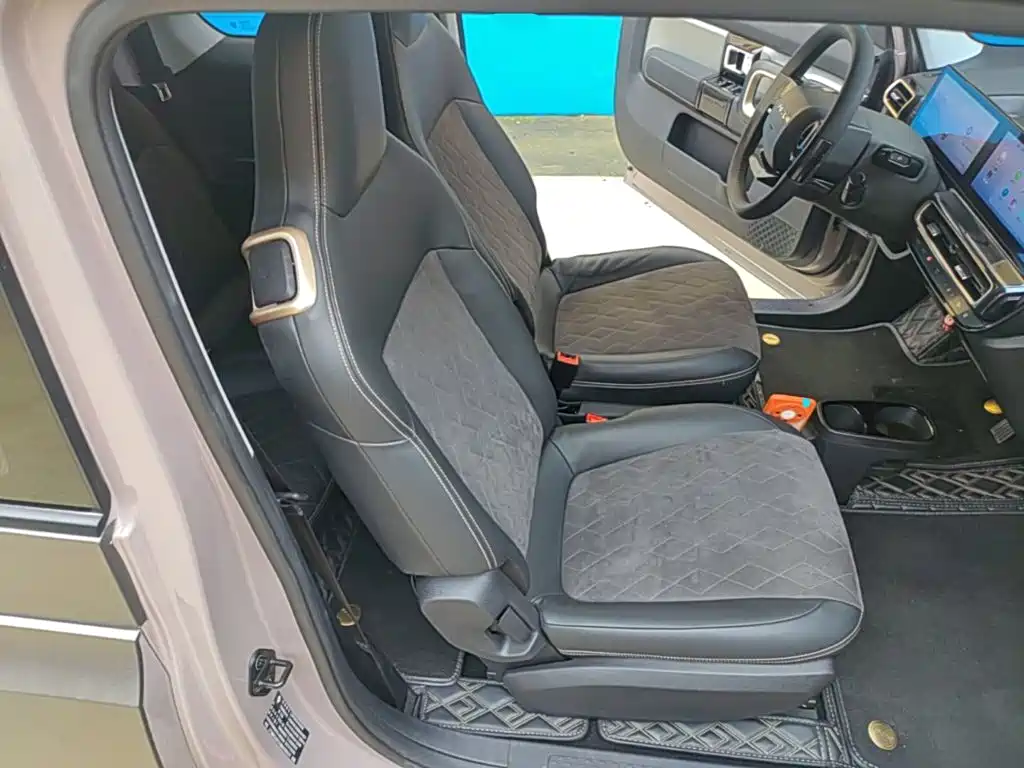 Baojun Kiwi EV 2022 — фото 25