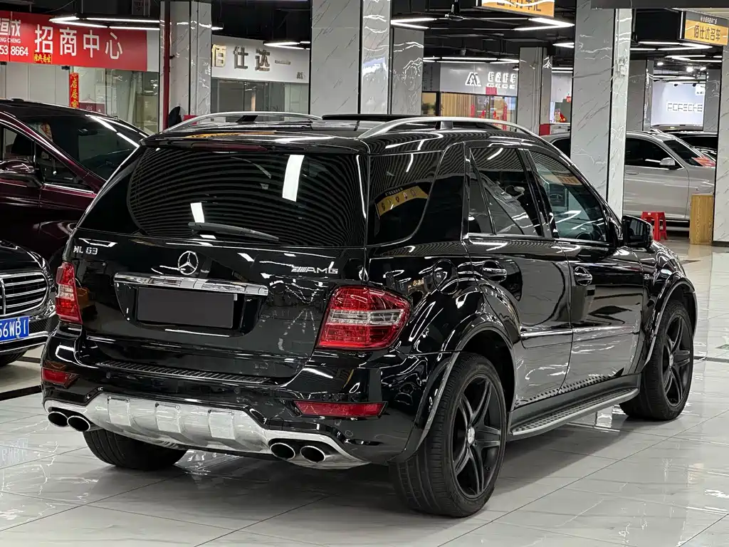 Mercedes-Benz M-Class AMG 2011 — фото 6