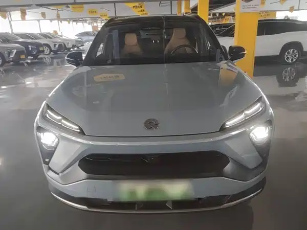 NIO ES6 2021