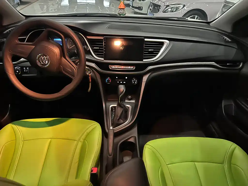 Buick Excelle 2021