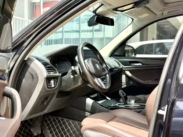 BMW X3 2021
