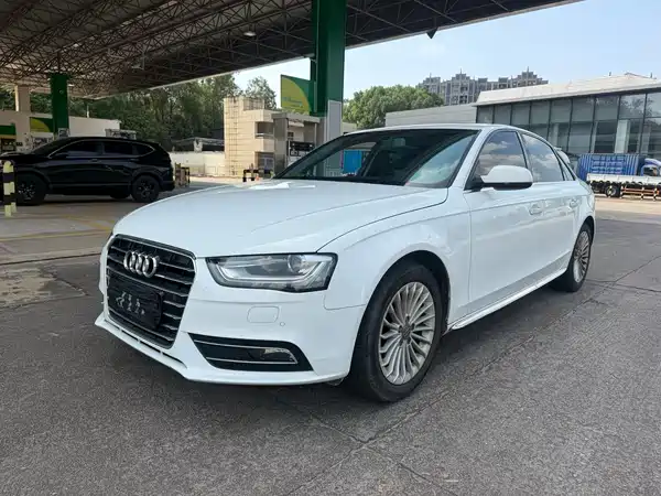 Audi A4L 2016