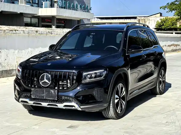 Mercedes-Benz GLB 2024