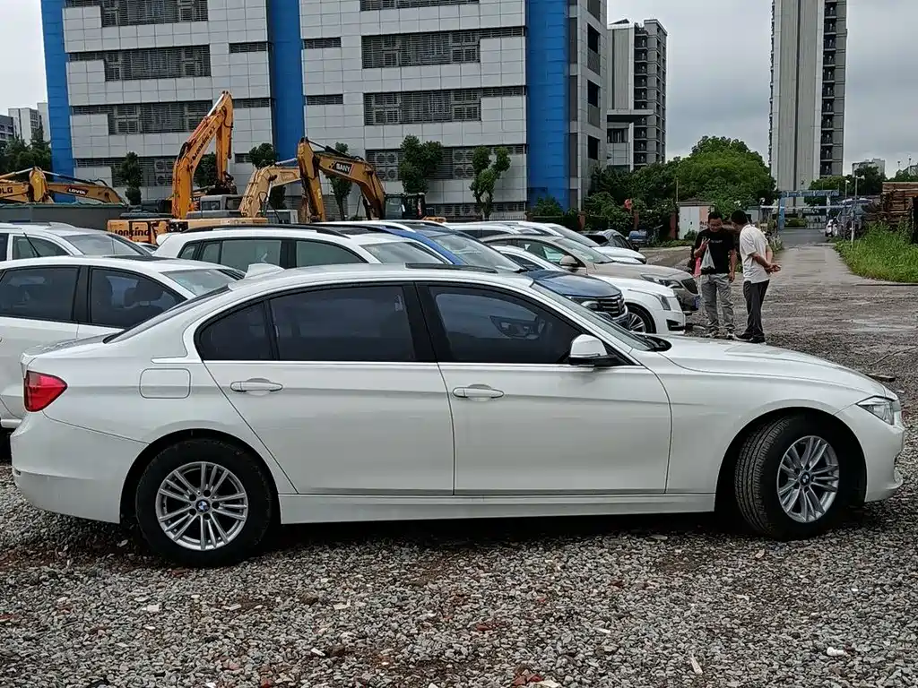 BMW 3 Series 2015 — фото 3