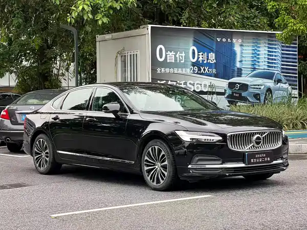 Volvo S90 2024