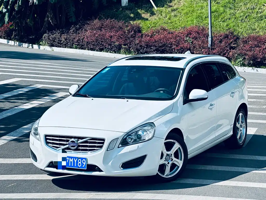 Volvo V60 2013