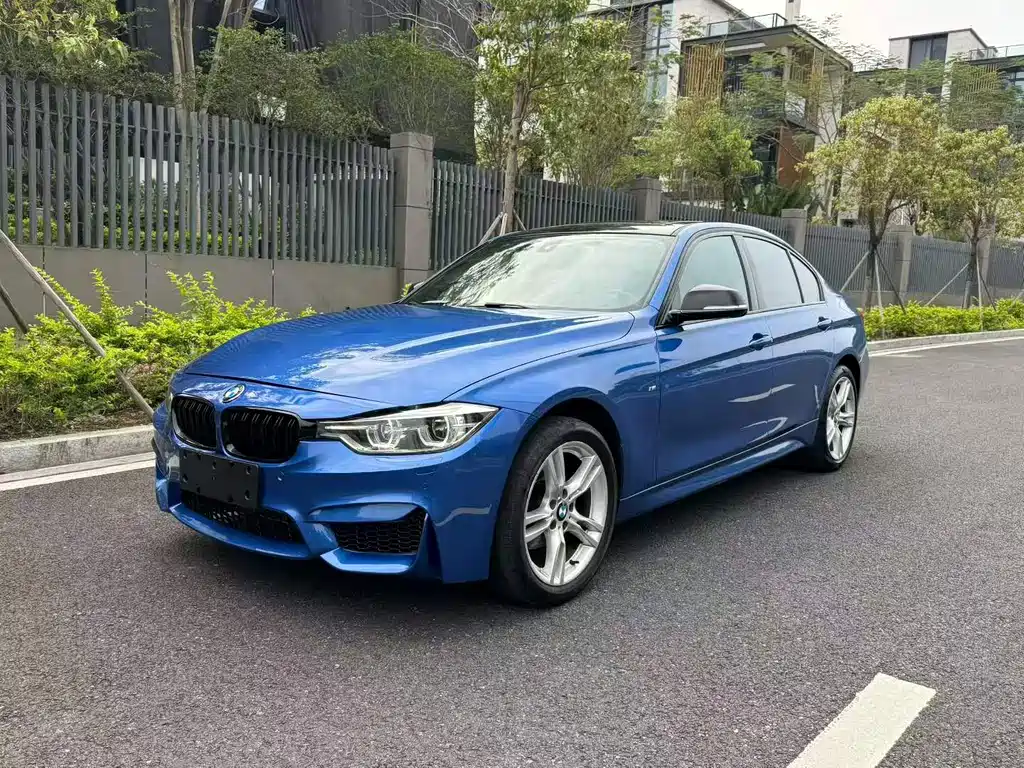 BMW 3 Series 2017 — фото 1