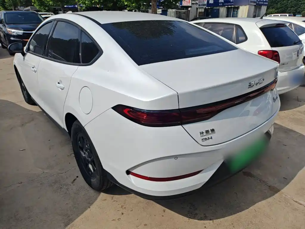 BYD Qin PLUS 2025 — фото 5