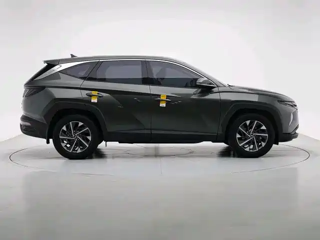 Hyundai Tucson 2022 — фото 3