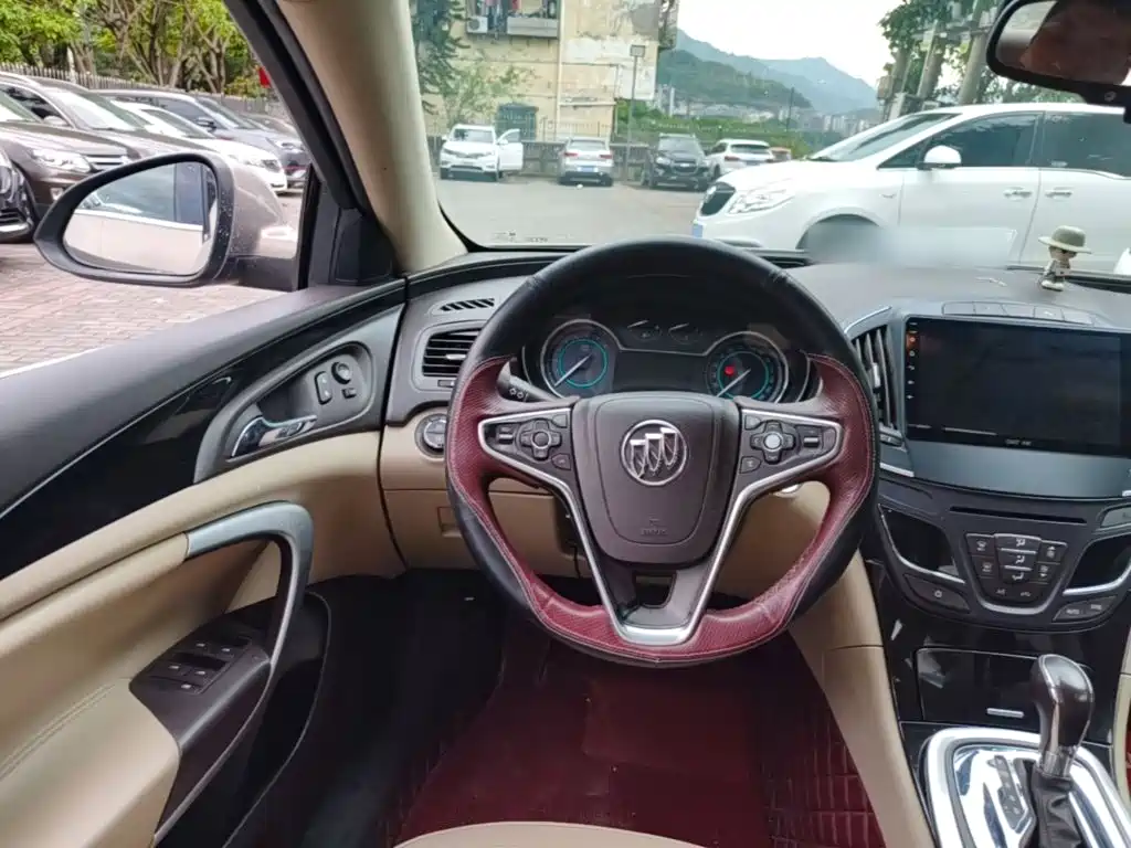 Buick Regal 2015 — фото 11
