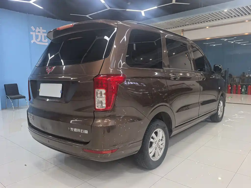 Wuling Hongguang 2021 — фото 16