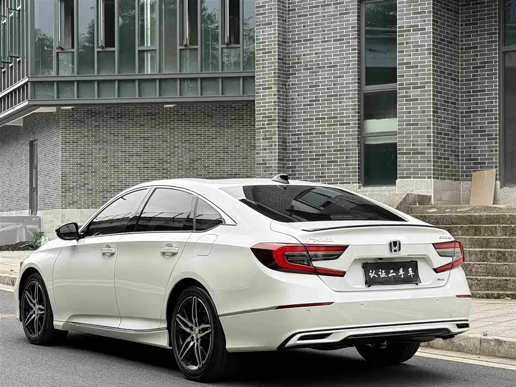Honda Accord 2023 — фото 3