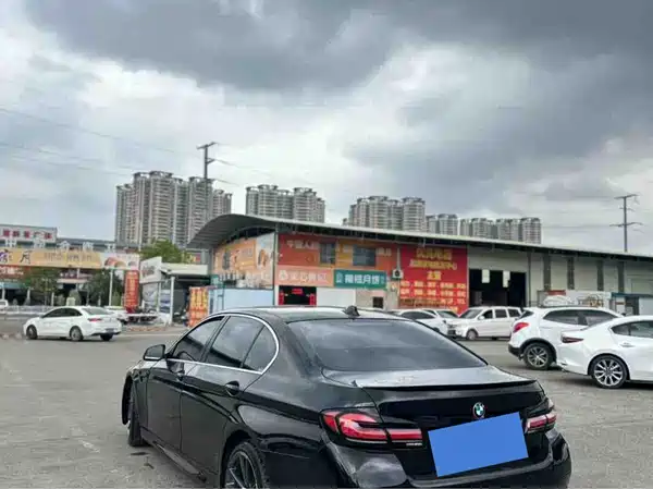 BMW 5 Series 2012