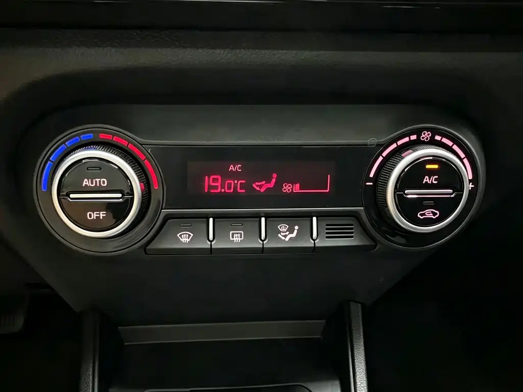 Kia KX1 2023 — фото 19