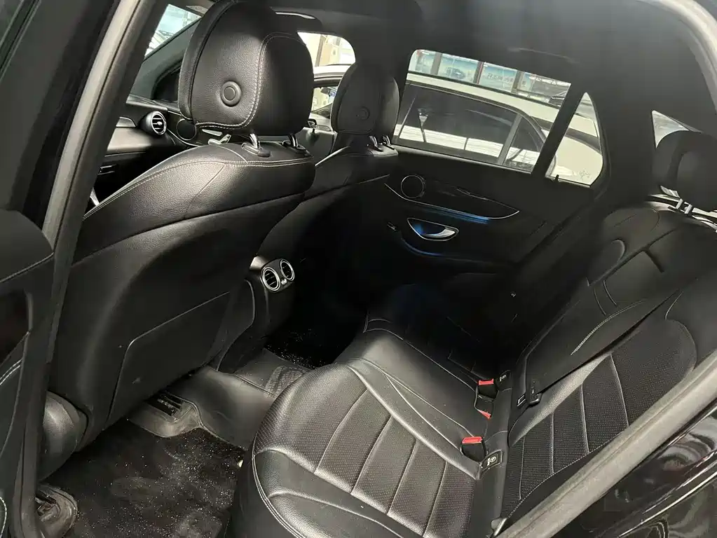 Mercedes-Benz GLC 2016 — фото 14