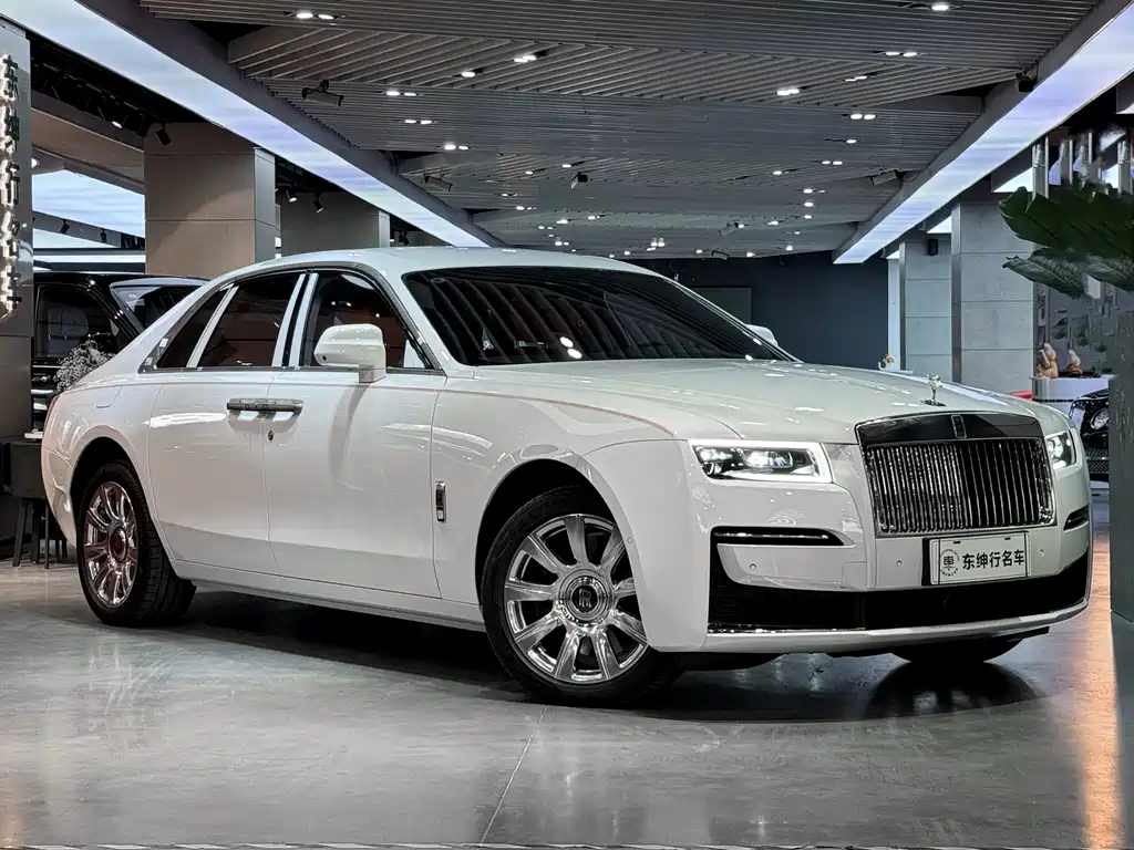 Rolls-Royce Ghost 2023 — фото 3