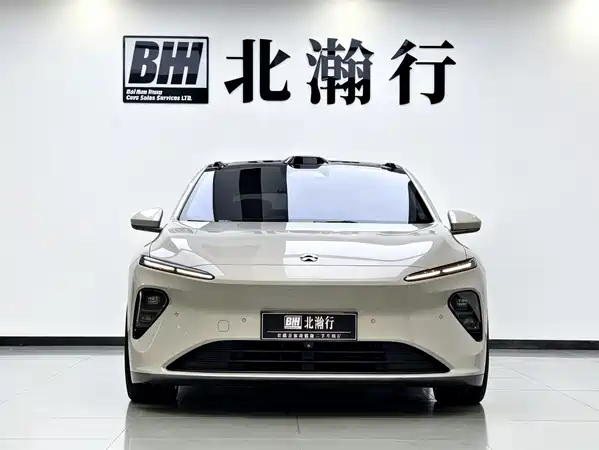 NIO ET7 2022
