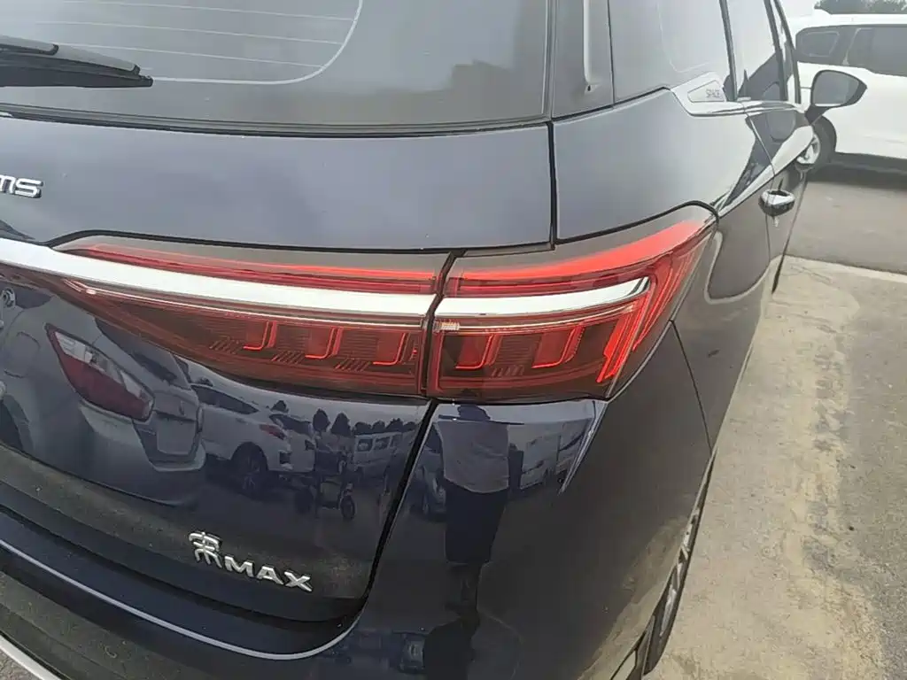 BYD Song MAX 2022 — фото 8