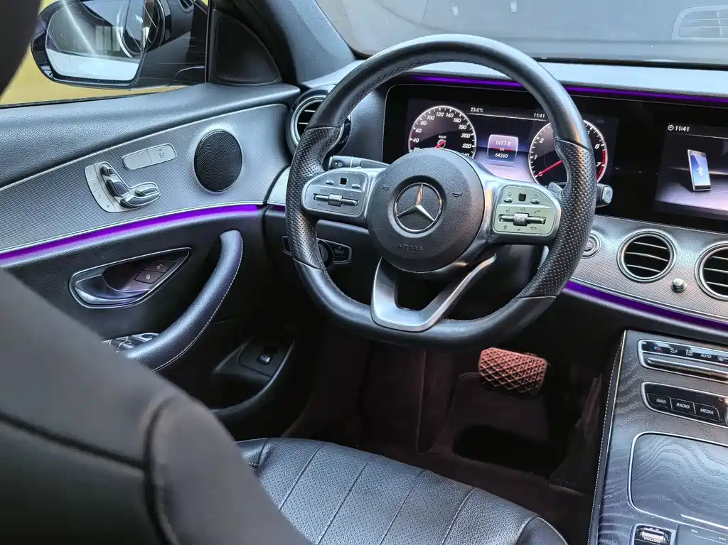 Mercedes-Benz E-Class 2020 — фото 9