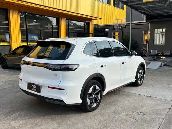Geely Galaxy E5 2024
