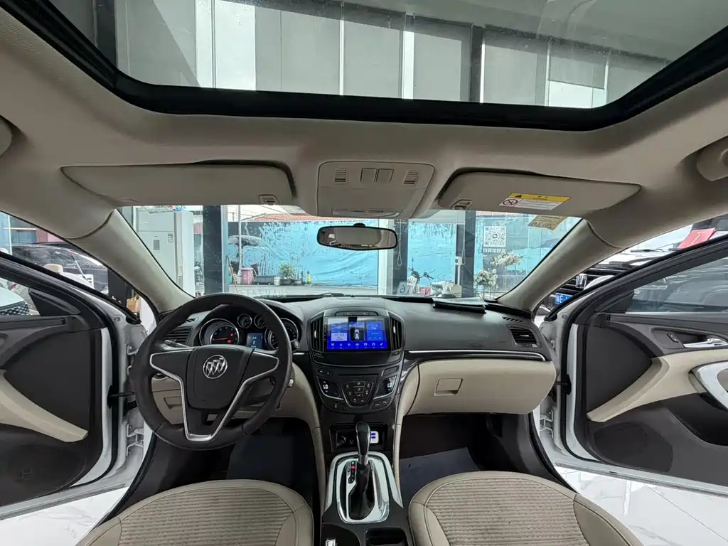Buick Regal 2015 — фото 29