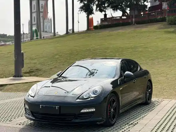 Porsche Panamera 2010
