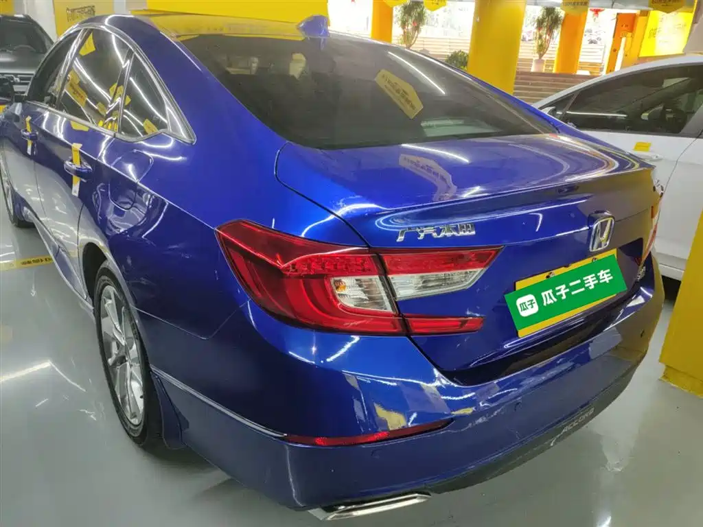 Honda Accord 2019 — фото 23