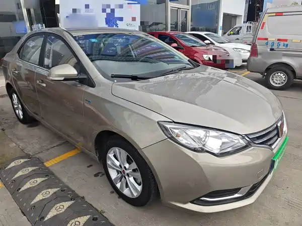 Roewe 360 2016
